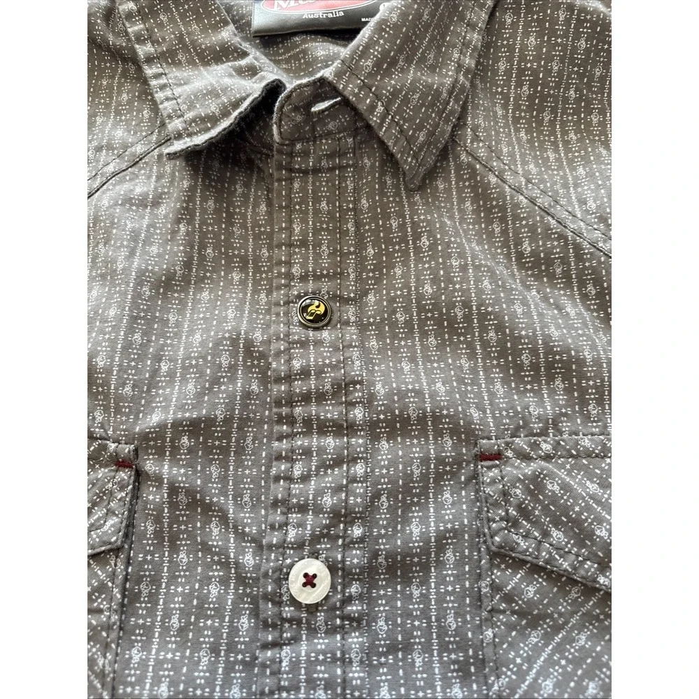 Mambo Women's Button-Down‎ Shirt Size Large - Picture 7 of 9